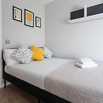 Colón By Concept Flats *